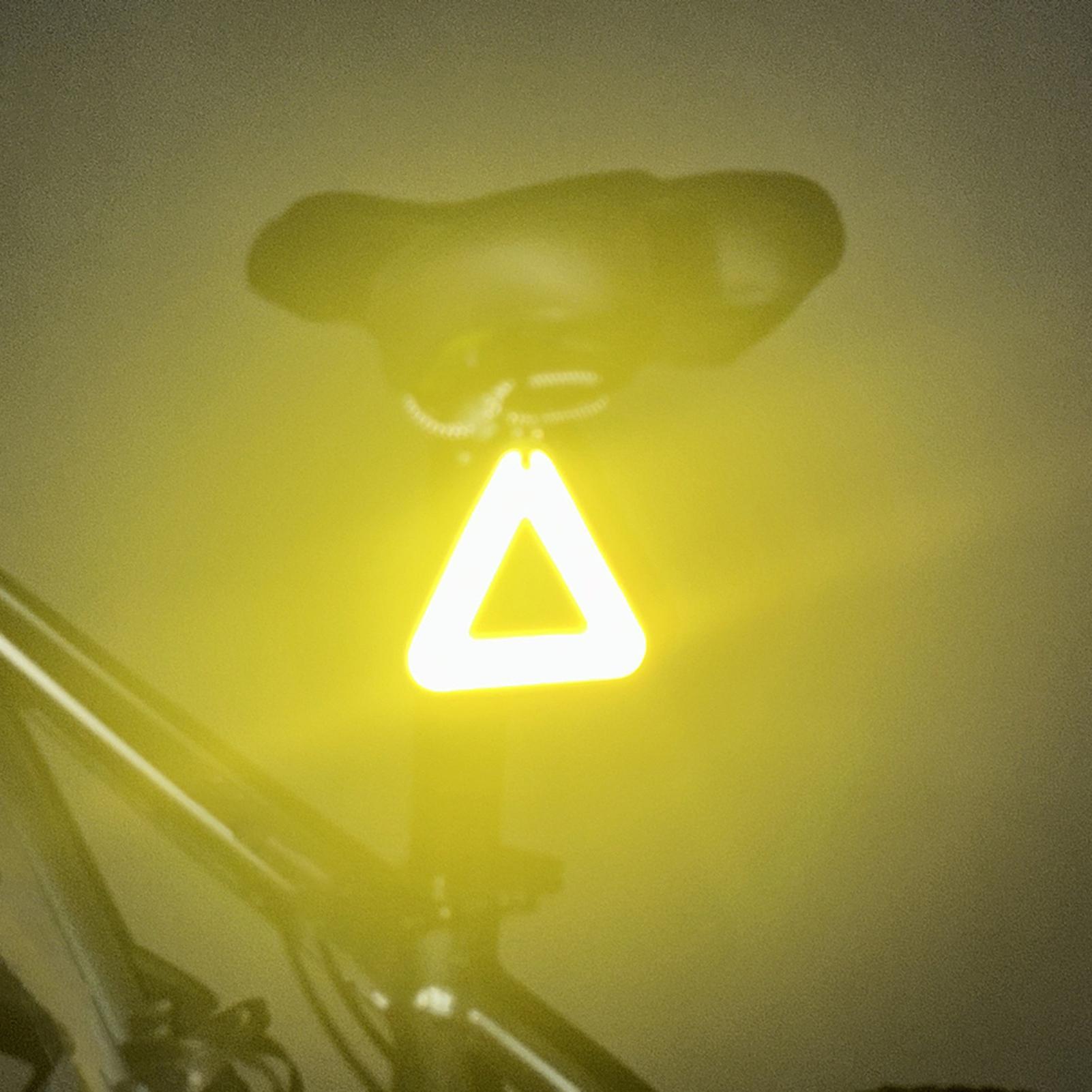Triangle Reflective Pendants H - Running Visibility Gear recension och pris